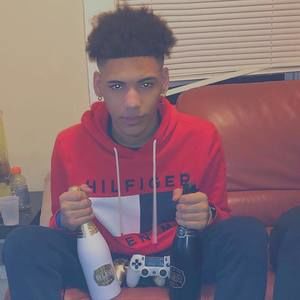 Meet your Posher, Julio